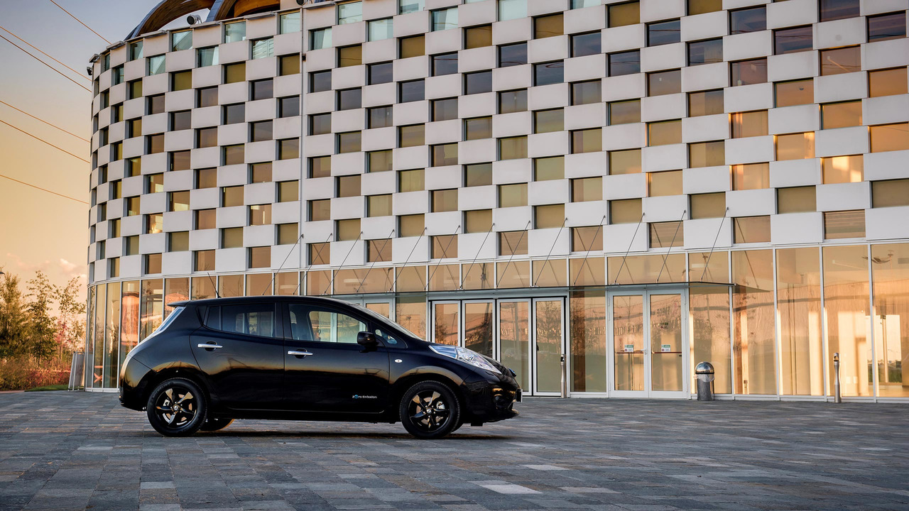 Nissan Leaf Black Edition