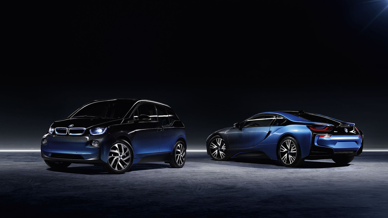 BMW I8 and I3 Crossfade