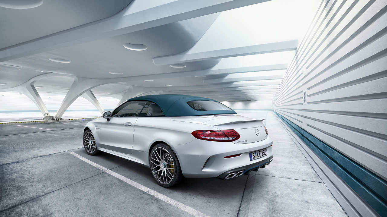 Mercedes-AMG C63 Cabriolet Ocean Blue Edition