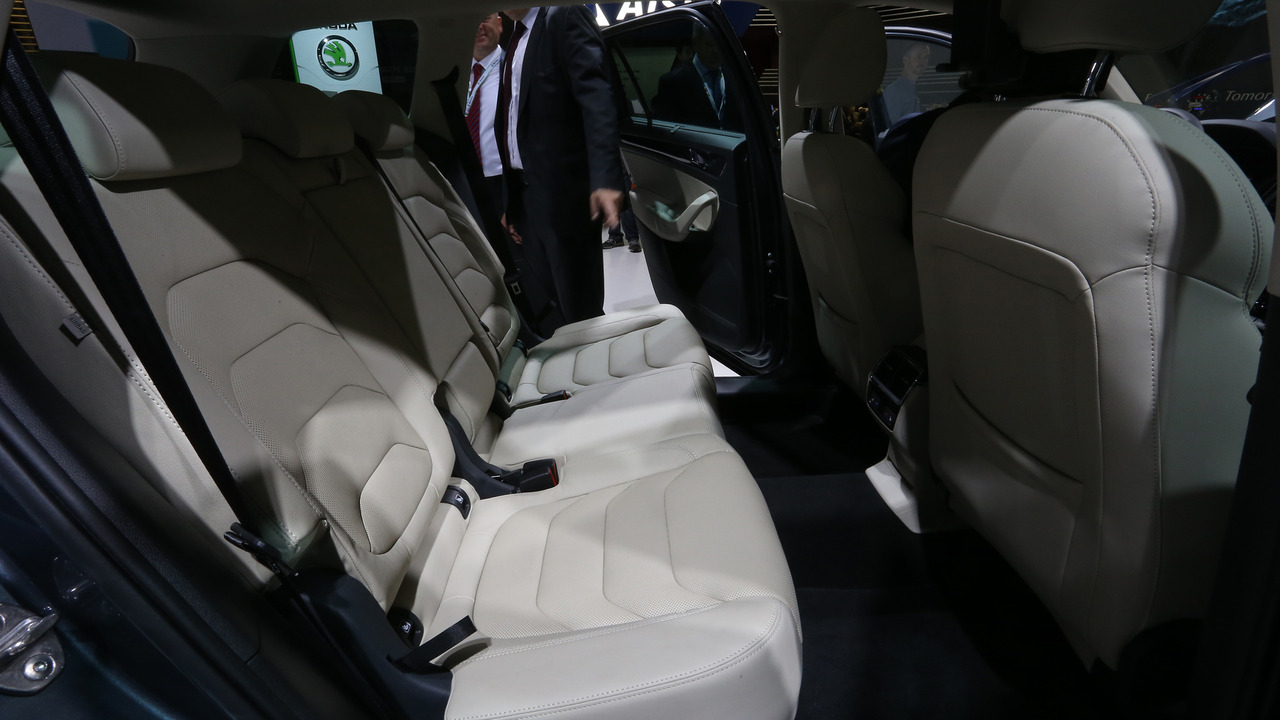 2017 Skoda Kodiaq Paris Motor Show