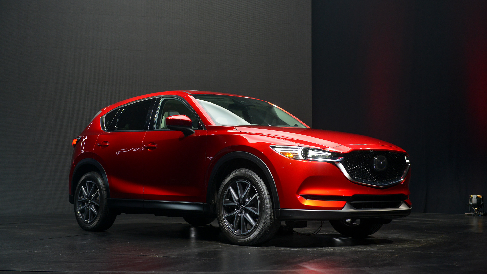All-new 2017 Mazda CX-5 makes designing gorgeous crossovers look easy