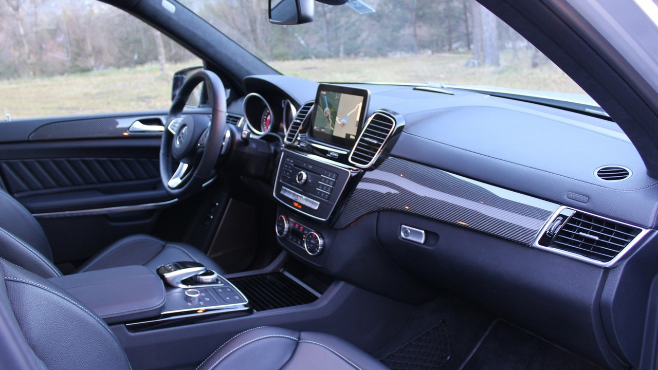 2017 Mercedes-Benz GLS test drive
