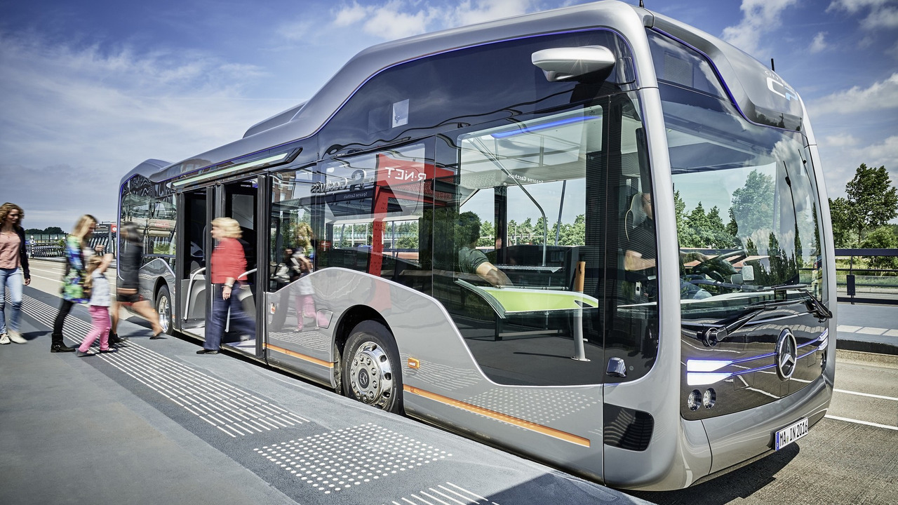 Ini Dia Bus Masa Depan Yang Canggih Driverless Dari Mercedes