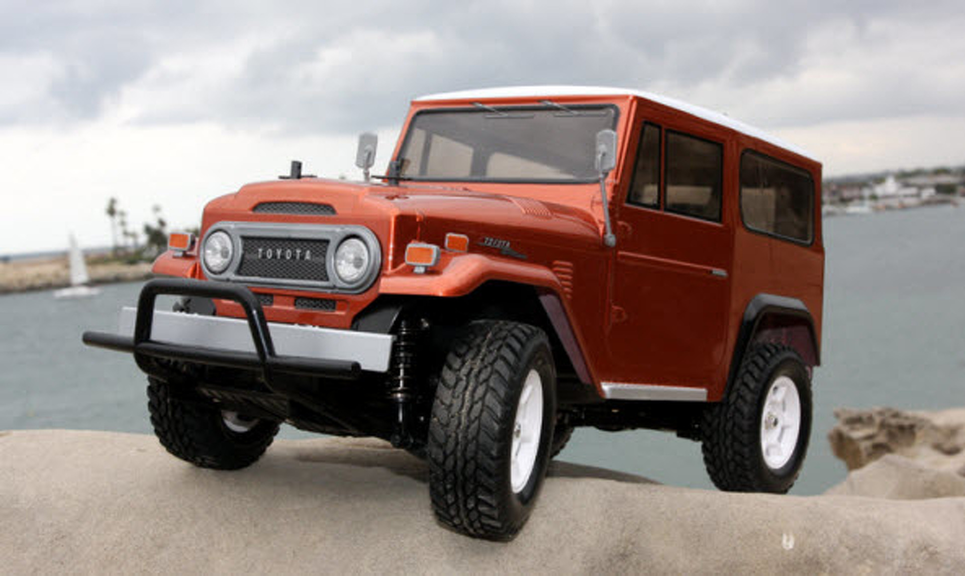 Six Awesome RC Cars for Christmas 2013