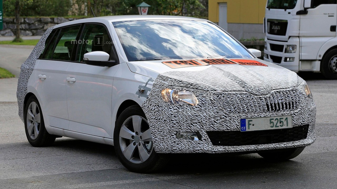 Skoda Fabia Combi facelift spy photo